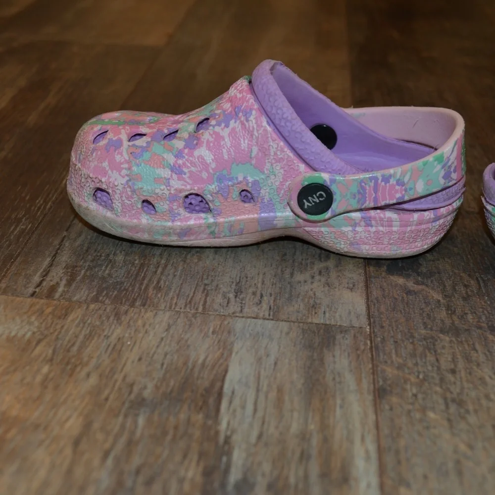 Capelli Slip on Purple and Pink Shoe